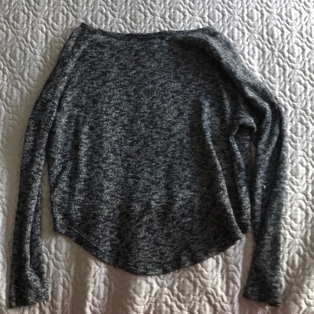 Sweater - Picture 3 of 3